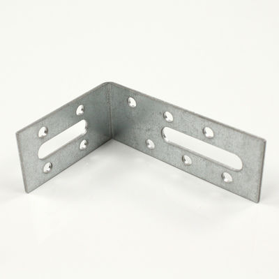 ποιότητας  Rust Resistant Galvanized Angle Brackets For Building Installation εργοστάσιο